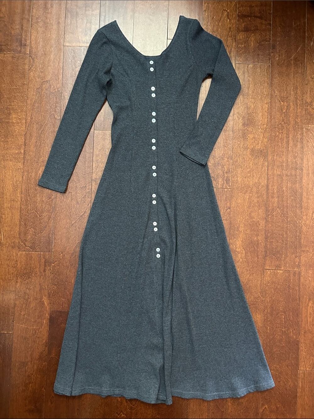 Vintage 90s Feeling Good Gray Long Sleeve Shell Button Maxi Dress, Size L